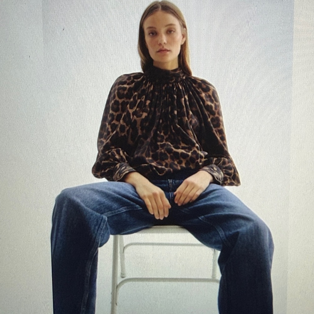H&M High Collar Draped Leopard Puff Sleeve Blouse semi-sheer US L EUC